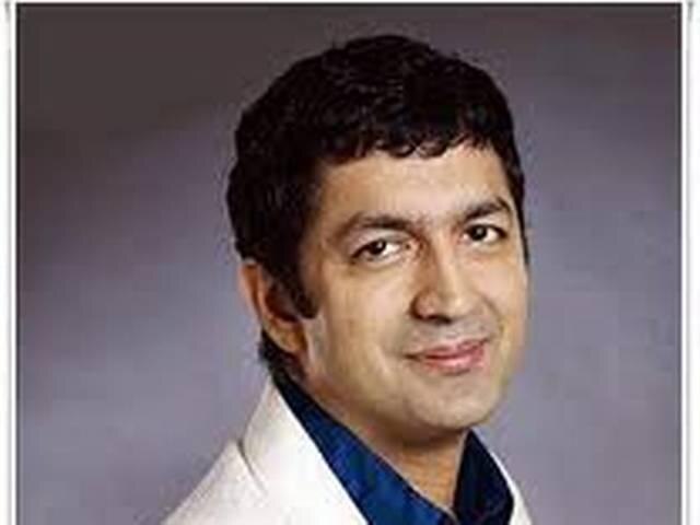 'Nostalgic' Kunal Kohli celebrates 12 yrs of `Hum Tum' 'Nostalgic' Kunal Kohli celebrates 12 yrs of `Hum Tum'