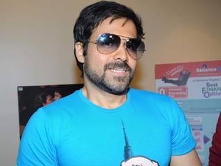 Muslims are treated very well in India: Emraan Hashmi Muslims are treated very well in India: Emraan Hashmi