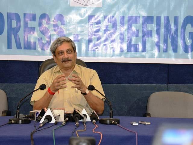 Parrikar sets $2 bn target for defence exports in two years Parrikar sets $2 bn target for defence exports in two years