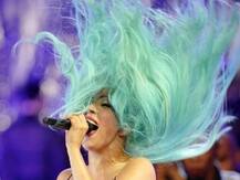 Lady Gaga sings for orphanage