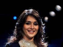 Madhuri to groove on arch-rival Sridevi's chart-buster
