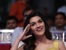 I wish I was born in the era of love letters: Kriti Sanon