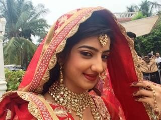 Lovey Sasan aka Paridhi out of danger now !  Lovey Sasan aka Paridhi out of danger now !