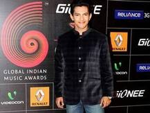 उदित नारायण ने किया बेटे का बचाव, बोले- \'बचपन से ही काफी अच्छा रहा है आदित्य\'