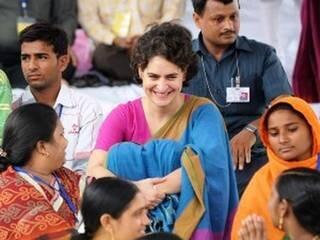 Priyanka Vadra Could Be The Face Of Cong In Up Poll প্রিয়ঙ্কা ভঢরা হতে পারেন উত্তরপ্রদেশে কংগ্রেসের মুখ্যমন্ত্রী পদপ্রার্থী