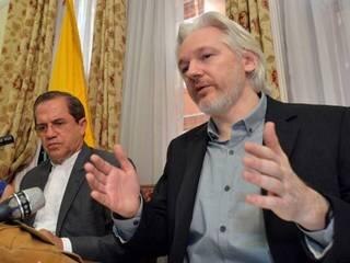 Swedish Court Upholds Arrest Warrant For Julian Assange আবেদন খারিজ, অ্যাসাঞ্জের গ্রেফতারি পরোয়ানা বহাল সুইডেনের আদালতে