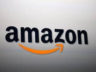 Woman Arrested For Duping Amazon আমাজন থেকে মালপত্র কিনে ফেরত দিয়ে প্রতারণার অভিযোগ, গ্রেফতার মহিলা