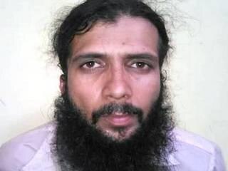 Im Founder Yasin Bhatkal Opposes Solitary Confinement In Jail নির্জন সেলে  থাকতে চায় না, আদালতে মৃত্যুদণ্ডপ্রাপ্ত ইন্ডিয়ান মুজাহিদিন প্রতিষ্ঠাতা ইয়াসিন ভটকল