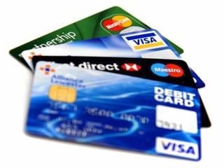No Service Tax On Credit Debit Card Transactions Up To Rs 2000 2000 रुपयांपर्यतच्या व्यवहारांसाठी बिनधास्त स्वाईप करा, सेवा कर नाही!