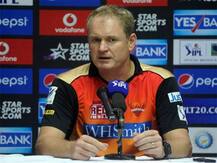 প্রাক্তন ক্রিকেটার টম মুডিকে মুডিজ রেটিং সংস্থার সঙ্গে গুলিয়ে ফেললেন সিপিএম কর্মীরা, ফেসবুকে ধিক্কার, ‘কেন ভাল রেটিং দিলেন’?