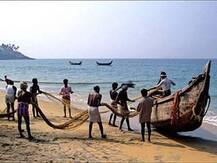 পাক জেলে মৃত ভারতীয় মত্স্যজীবী, কারণ জানতে সুষমাকে আবেদন স্ত্রীর