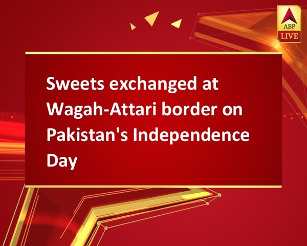 Sweets exchanged at Wagah-Attari border on Pakistan's Independence Day Sweets exchanged at Wagah-Attari border on Pakistan's Independence Day