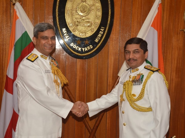 Naval Dockyard Mumbai gets new Admiral Superintendent Naval Dockyard Mumbai gets new Admiral Superintendent