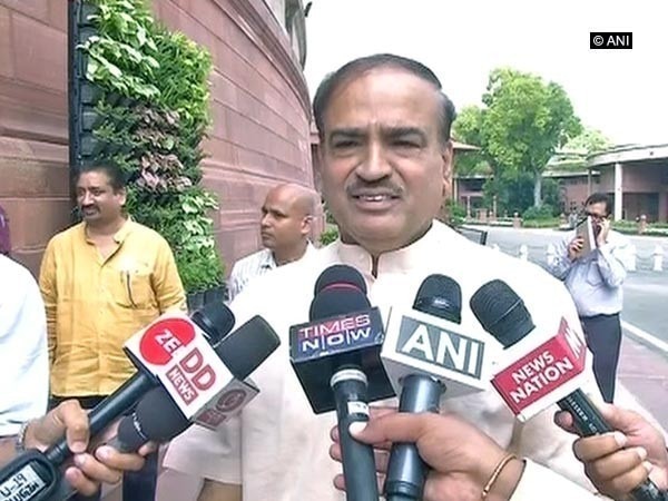 Ananth Kumar hits out at Congress for moving Privilege Motion Ananth Kumar hits out at Congress for moving Privilege Motion