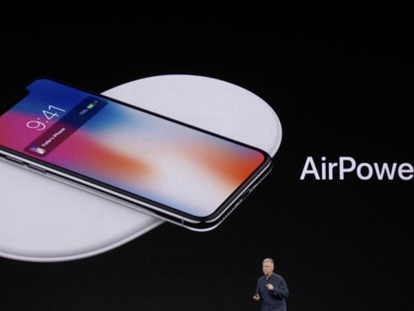 Apple's wireless charging mat 'Air Power' can charge multiple devices at once! Apple's wireless charging mat 'Air Power' can charge multiple devices at once!
