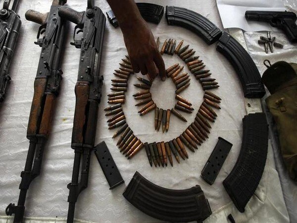 Arms, ammunition seized from Afghan nationals in Pakistan's Balochistan Arms, ammunition seized from Afghan nationals in Pakistan's Balochistan