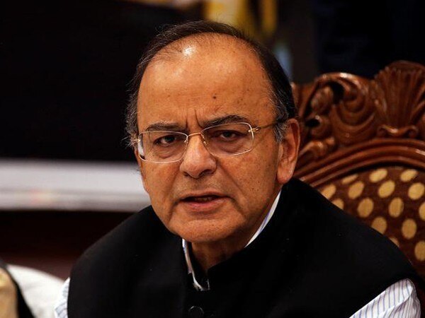 Jaitley counters Manmohan Singh's criticism Jaitley counters Manmohan Singh's criticism