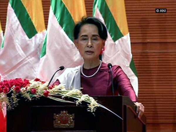 Myanmar's leader Suu Kyi addresses nation over Rohingya crisis, says govt. doesn't fear scrutiny Myanmar's leader Suu Kyi addresses nation over Rohingya crisis, says govt. doesn't fear scrutiny