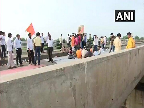 Maratha reservation stir continues in Aurangabad Maratha reservation stir continues in Aurangabad