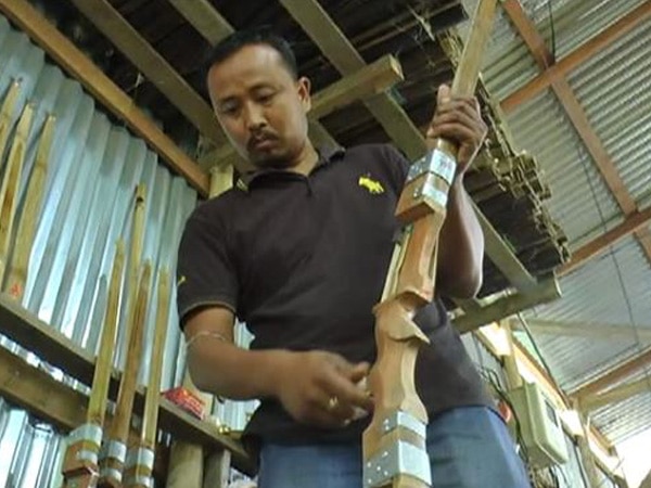 Archer turns archery entrepreneur in Manipur Archer turns archery entrepreneur in Manipur