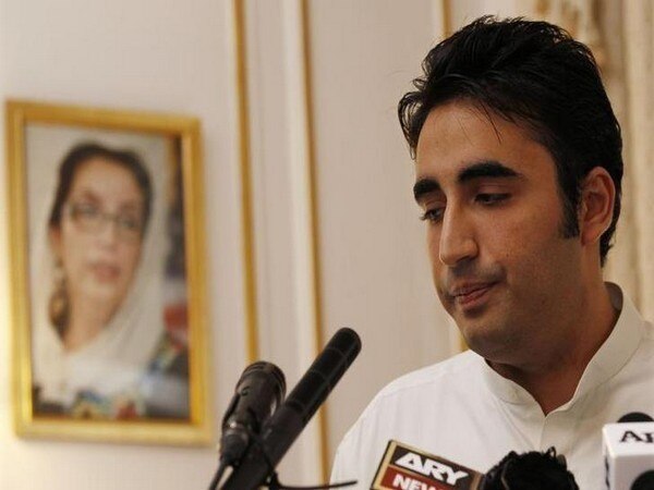 Bilawal Bhutto suspends Peshawar rally in wake of attack Bilawal Bhutto suspends Peshawar rally in wake of attack