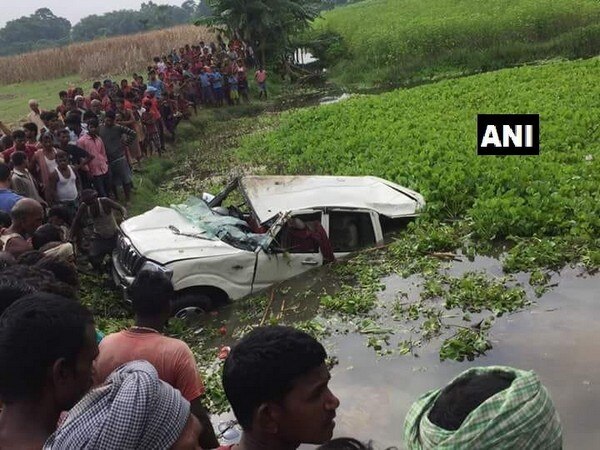 Bihar: 6 children die after car falls into pond Bihar: 6 children die after car falls into pond