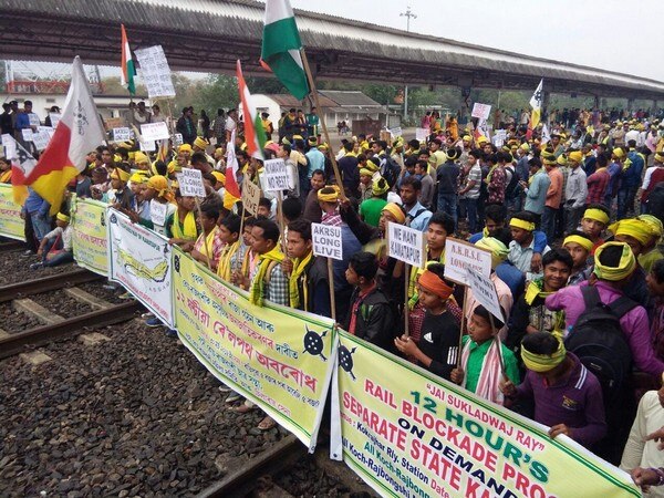 Demanding separate state, Koch-Rajbongshi body stages rail blockade Demanding separate state, Koch-Rajbongshi body stages rail blockade