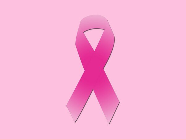 Just a little weight loss may cut breast cancer risk Just a little weight loss may cut breast cancer risk