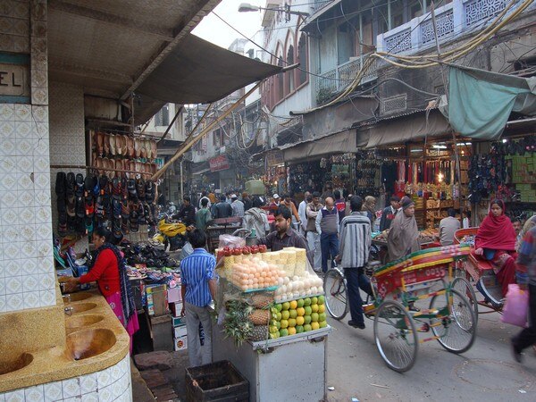 Be it aam aadmi or Congress leaders, Old Delhi a hit among foodies Be it aam aadmi or Congress leaders, Old Delhi a hit among foodies