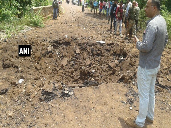 Chhattisgarh: Six jawans killed, 2 injured in IED blast Chhattisgarh: Six jawans killed, 2 injured in IED blast