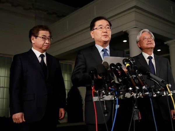 S Korean President's envoys heads to China, Japan on outcome of N Korea trip S Korean President's envoys heads to China, Japan on outcome of N Korea trip