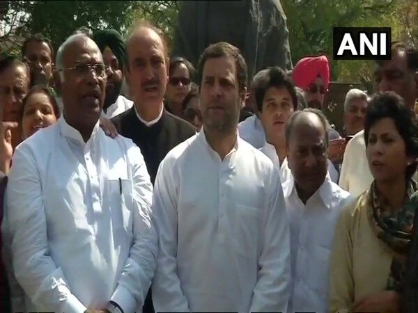 Delhi: Congress stage protest at Mahatma Gandhi statue Delhi: Congress stage protest at Mahatma Gandhi statue