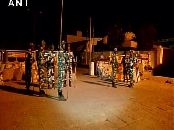 Dera violence: Curfew to be relaxed for few hours in Haryana's Sirsa Dera violence: Curfew to be relaxed for few hours in Haryana's Sirsa