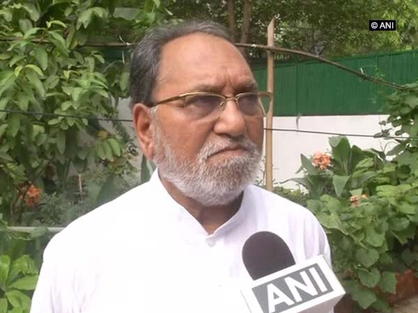 Hussain Dalwai apologises for his triple talaq remark Hussain Dalwai apologises for his triple talaq remark