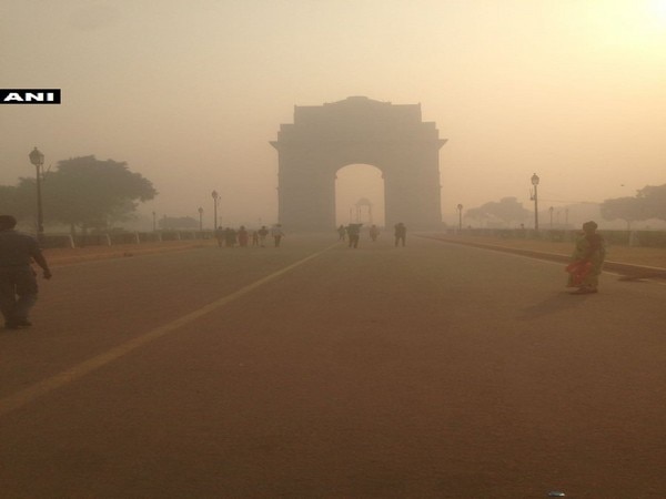 AQI recorded 'severe' in Delhi after Diwali celebrations AQI recorded 'severe' in Delhi after Diwali celebrations