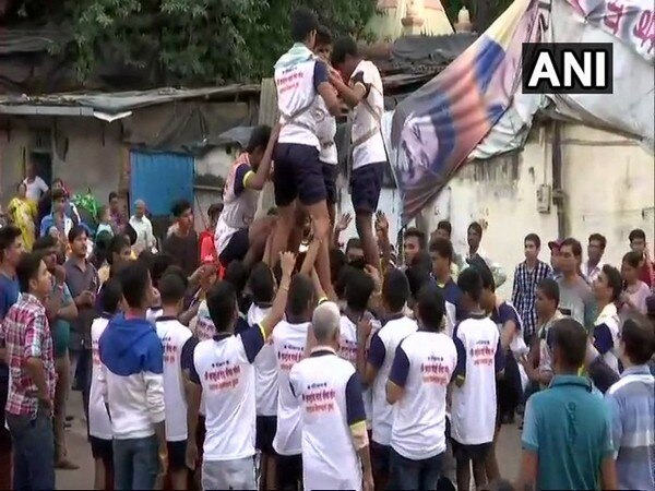 'Dahi Handi' organised for visually-impaired people in Mumbai 'Dahi Handi' organised for visually-impaired people in Mumbai