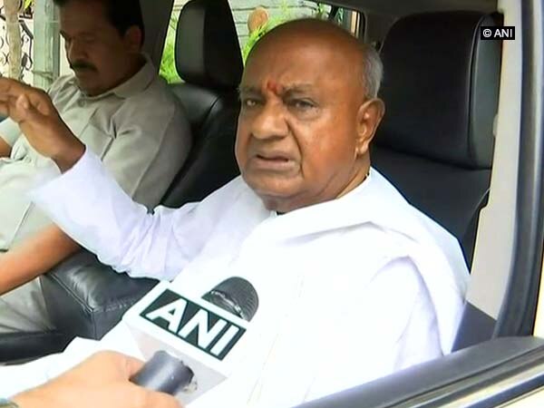 All well between JDU, Congress: Deve Gowda  All well between JDU, Congress: Deve Gowda