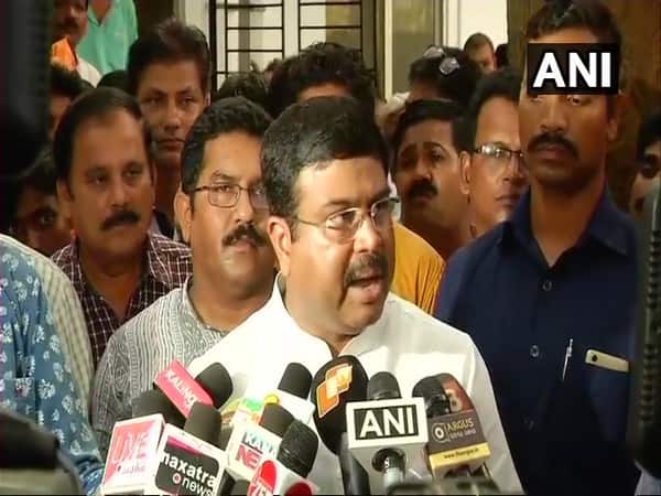 Pradhan rubbishes President Kovind harassment reports, corners Odisha CM Pradhan rubbishes President Kovind harassment reports, corners Odisha CM