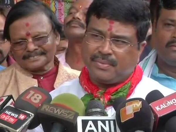 Pradhan meets RS nominee in Odisha Pradhan meets RS nominee in Odisha