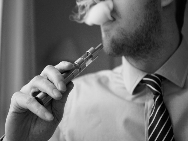 Using e-cigarettes daily can help you 'kick the butt' Using e-cigarettes daily can help you 'kick the butt'