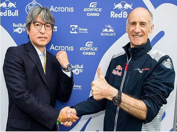 Casio EDIFICE renews partnership with Scuderia Toro Rosso F1 team Casio EDIFICE renews partnership with Scuderia Toro Rosso F1 team