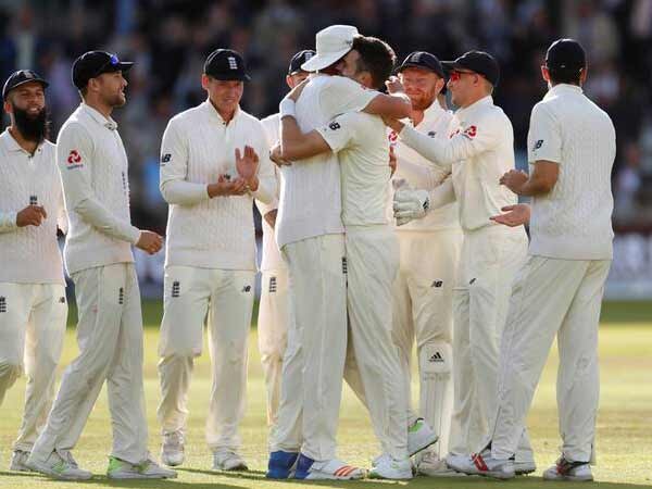 England name unchanged side for Perth Test England name unchanged side for Perth Test