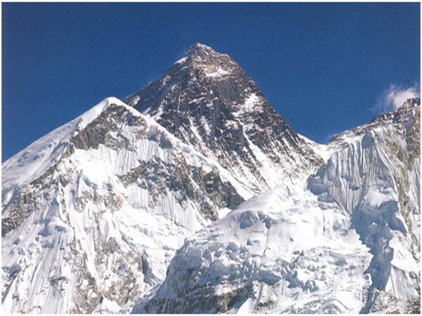 Indians top amongst foreign ascenders in Everest expedition Indians top amongst foreign ascenders in Everest expedition