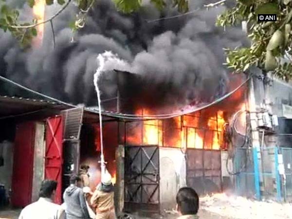 Fire breaks out in two Delhi shoe factories  Fire breaks out in two Delhi shoe factories