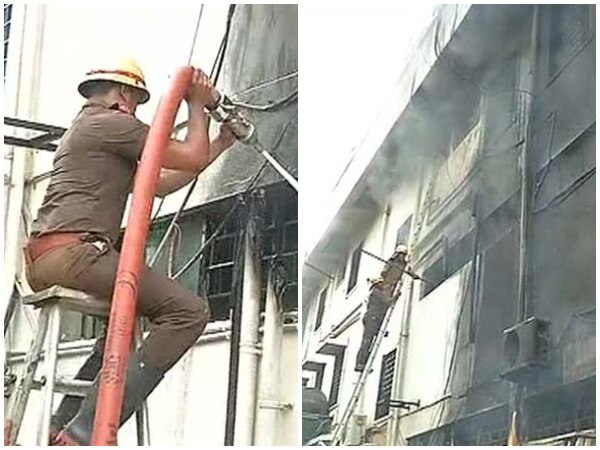 Cuttack: Fire breaks out at Maruti showroom in Phulnakhra Cuttack: Fire breaks out at Maruti showroom in Phulnakhra