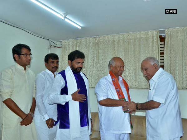 Congress' Gopalakrishna joins BJP ahead of K'taka polls Congress' Gopalakrishna joins BJP ahead of K'taka polls