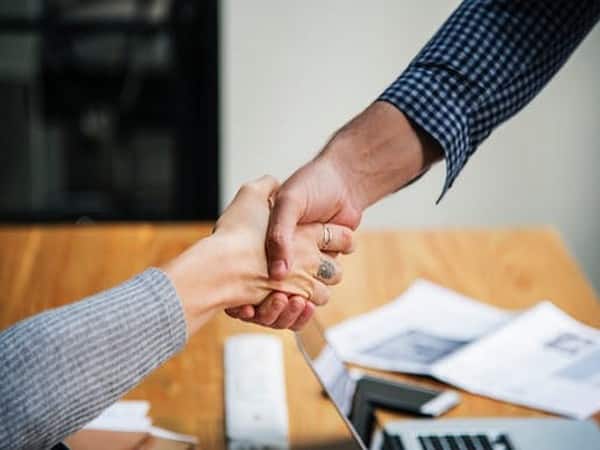 Guilt-prone people are more trustworthy Guilt-prone people are more trustworthy