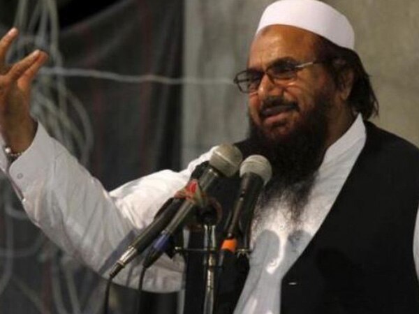 Expecting arrest, Hafiz Saeed moves court