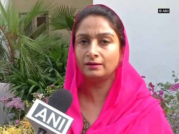 Renaming Dyal Singh College unbelievable, shocking: Harsimrat Badal Renaming Dyal Singh College unbelievable, shocking: Harsimrat Badal