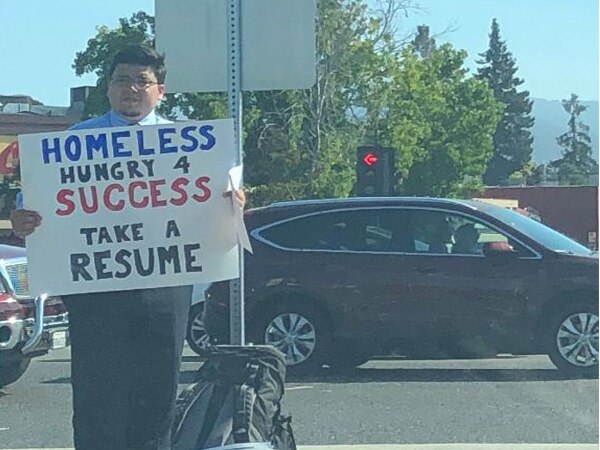 Homeless man flooded with job offers after he hands out resumes Homeless man flooded with job offers after he hands out resumes